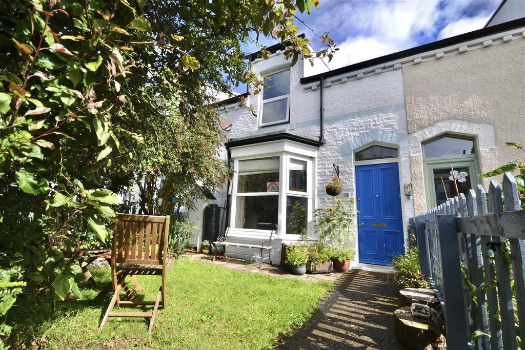 Alexandra Terrace, Whitley Bay 2 bed terraced house £255,000