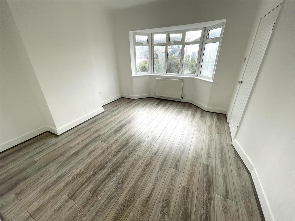Kingsway, Huyton, Liverpool 3 bed townhouse £140,000