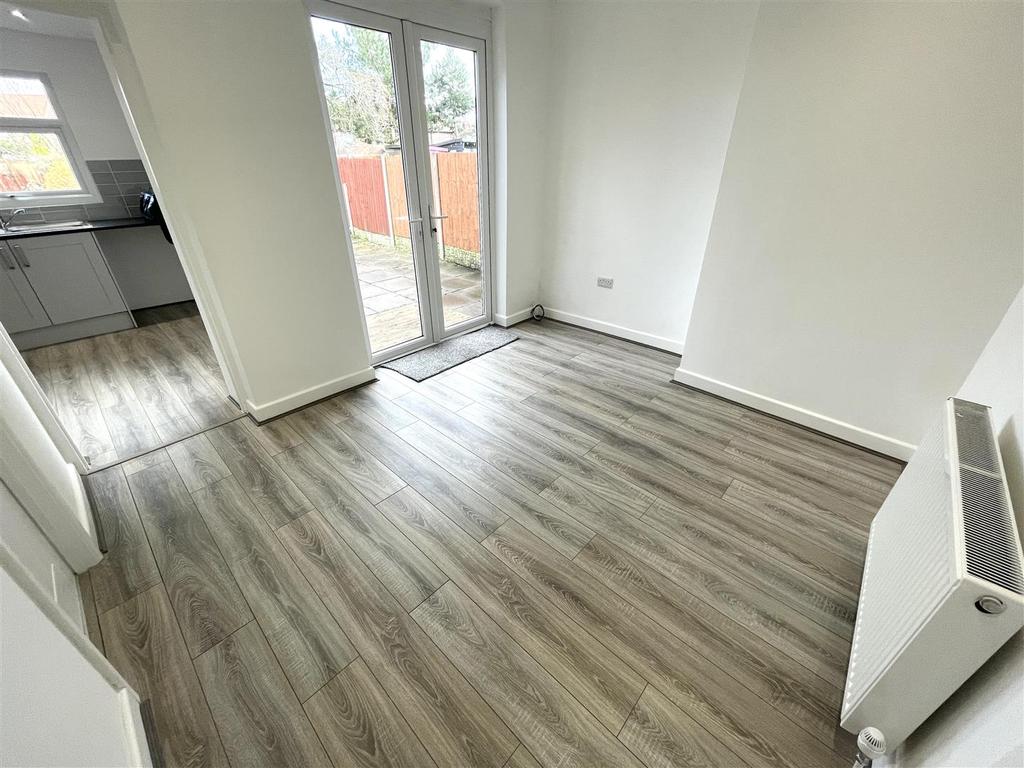 Kingsway, Huyton, Liverpool 3 bed townhouse £140,000