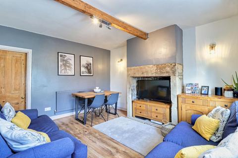 29 Long Row, Horsforth, Leeds, LS18 5AA