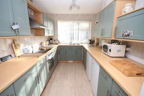 30 Brackendale Drive, Bradford, BD10 0SP