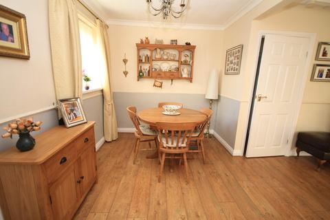 30 Brackendale Drive, Bradford, BD10 0SP