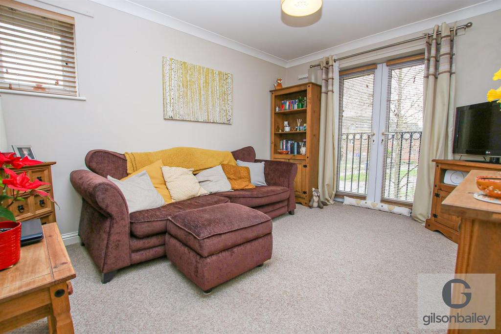 Bradbury House, Kinghorn Road 2 bed flat £85,000