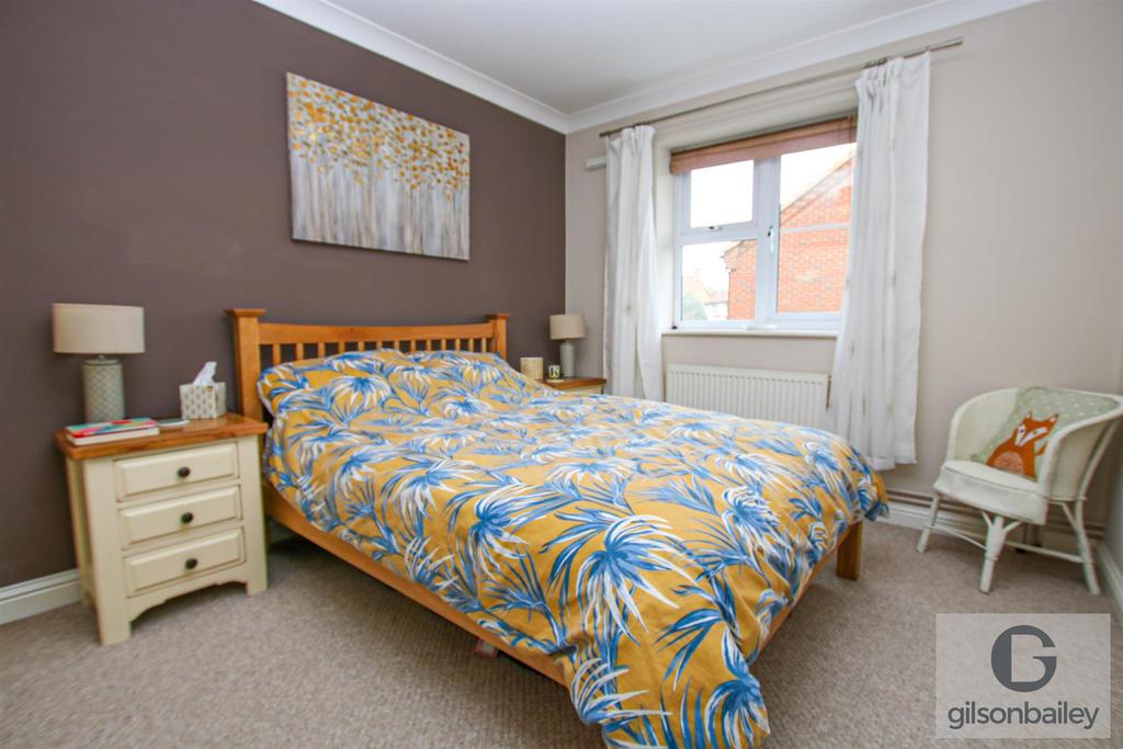 Bradbury House, Kinghorn Road 2 bed flat £85,000