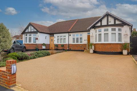 10 Fir Tree Close, Ewell, Epsom, KT19 0NZ