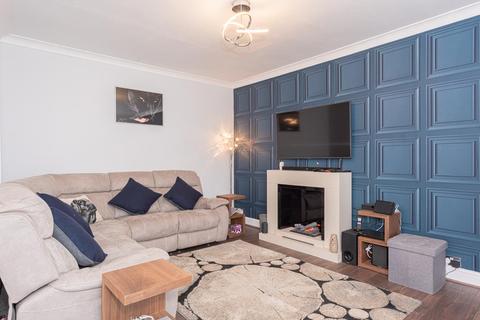 10 Fir Tree Close, Ewell, Epsom, KT19 0NZ