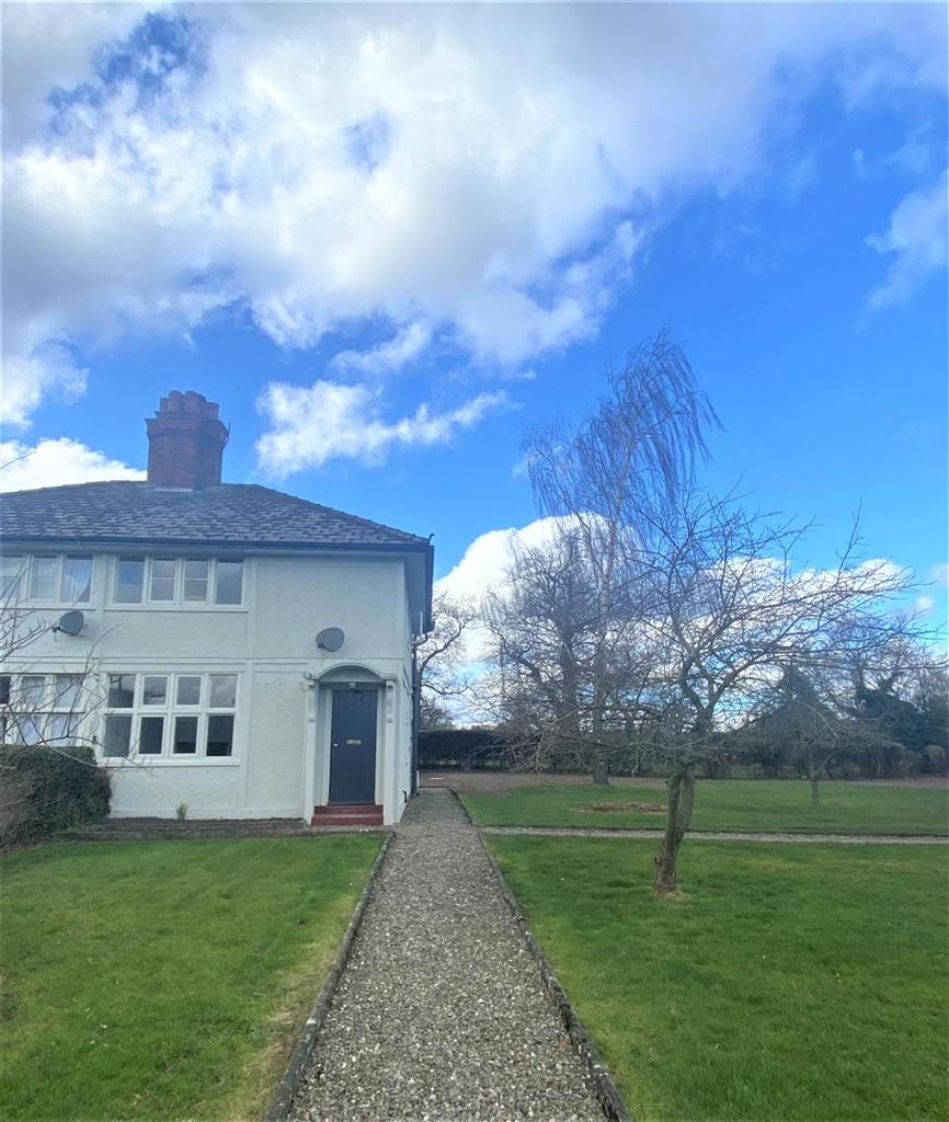 Shrewsbury Road, Hadnall, Shrewsbury 2 bed semidetached house £825
