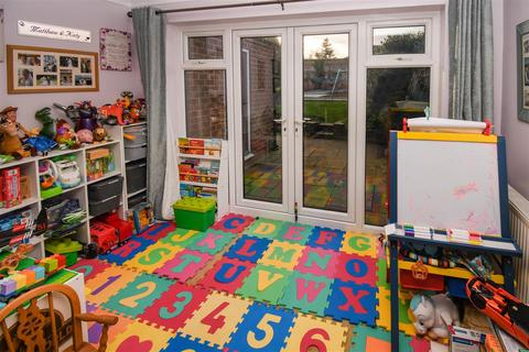45 Elms Drive, Kirk Ella, Hull, HU10 7QH