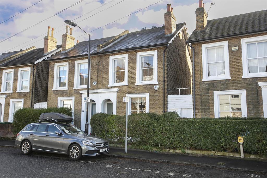 Elm Grove, Peckham, SE15 2 bed end of terrace house £900,000