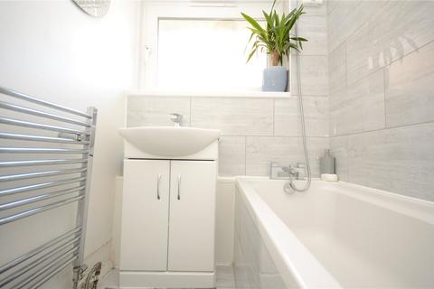 19 Grantham Road, Manor Park, London, E12 5LX