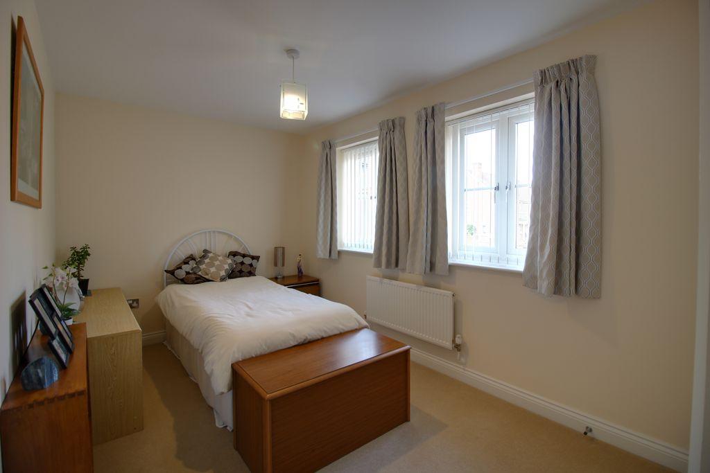 Bedroom 4 (Double)