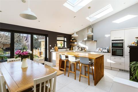 32 Braemar Avenue, Bristol, BS7 0TE