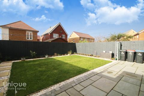 1 Cardinal Close, Fleetwood, FY7 6HA