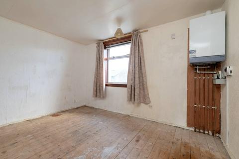 10b Niddrie Mill Crescent, Edinburgh, EH15 3ES