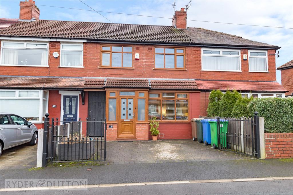 Brierley Drive, Alkrington... 3 bed terraced house £225,000
