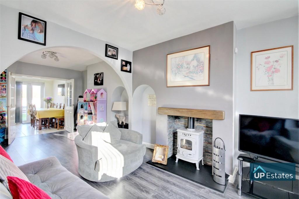 Tiverton Road, Coventry 3 bed terraced house £240,000