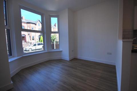 1 bedroom flat to rent, Osborne Road, Levenshulme, Manchester, M19 2DZ