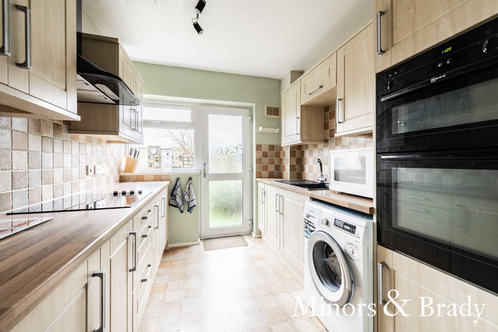 The Paddocks, Old Catton 3 bed semidetached house £250,000