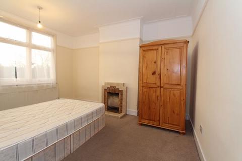 4 bedroom house to rent, Walpole Road, Wood Green / Tottenham N17