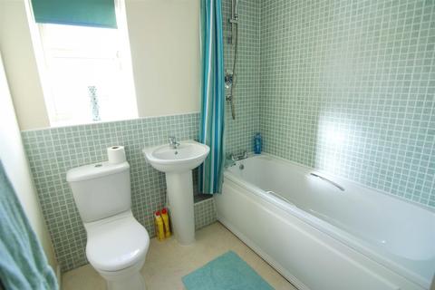18 Mayflower Way, Wombwell, Barnsley, S73 0AJ