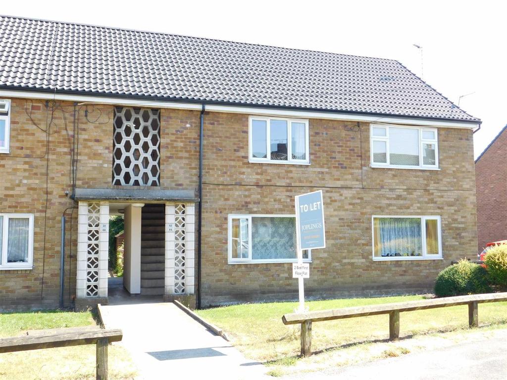 Oak Road, Ripon 2 bed flat £600 pcm (£138 pw)