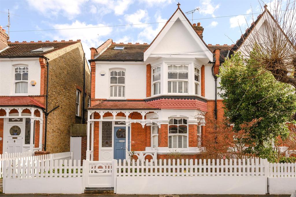 Dunmore Road, West Wimbledon, SW20 5 bed house