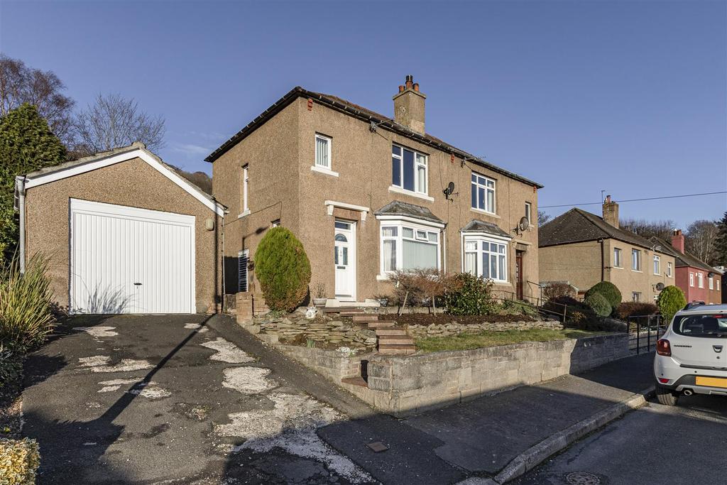 11 Glenfield Avenue, Galashiels 3 bed semidetached house £200,000