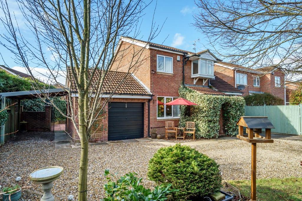 Carron Crescent, Woodthorpe, York 4 bed detached house £425,000