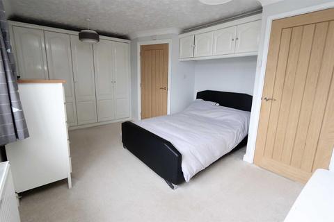6 Andrews Close, Soulbury, Leighton Buzzard, LU7 0DQ