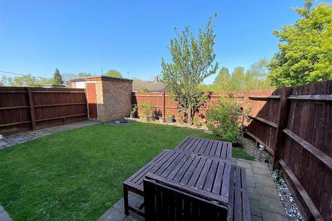6 Andrews Close, Soulbury, Leighton Buzzard, LU7 0DQ