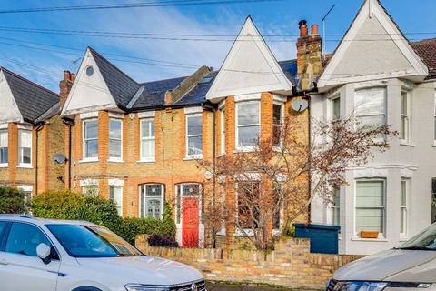 14 Ailsa Avenue, Twickenham, TW1 1NG