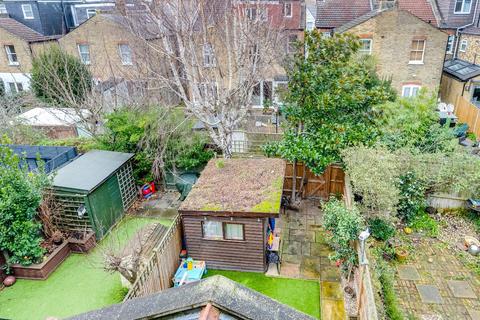 14 Ailsa Avenue, Twickenham, TW1 1NG