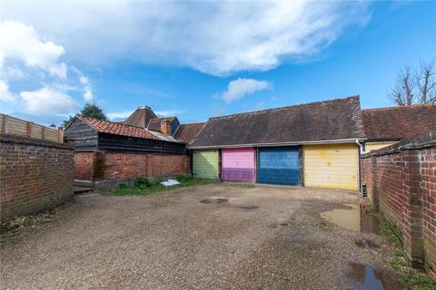 2 bedroom end of terrace house for sale - Mill Lane, Great Dunmow, Essex, CM6