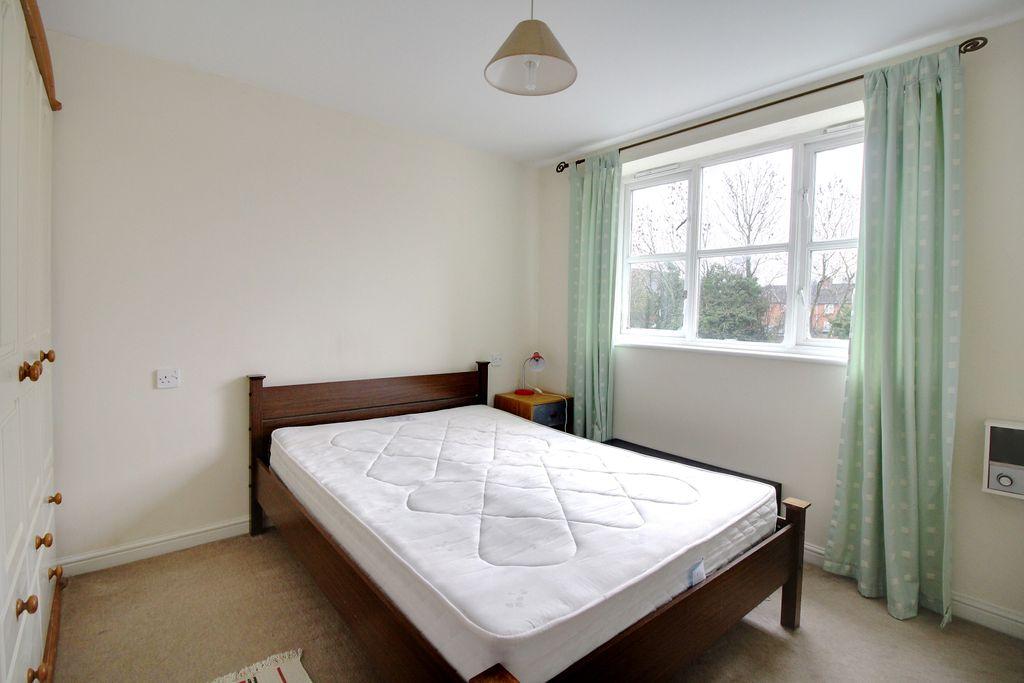 Bedroom 1 (Double)