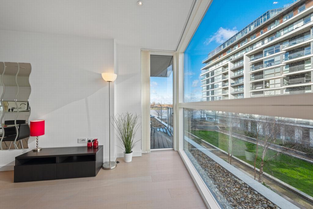 Granite Apartments, River Gardens Walk, Greenwich, SE10 2 bed flat £