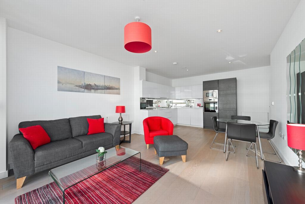 Granite Apartments, River Gardens Walk, Greenwich, SE10 2 bed flat £