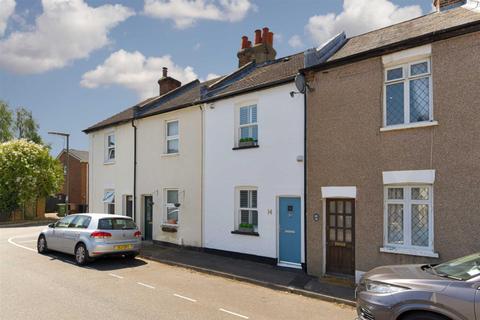 14 Beaconsfield Place, Epsom, KT17 4BD