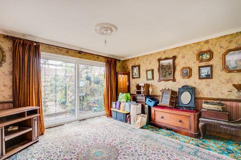 23, Tudor Court Castle Way, Feltham, TW13 7QQ
