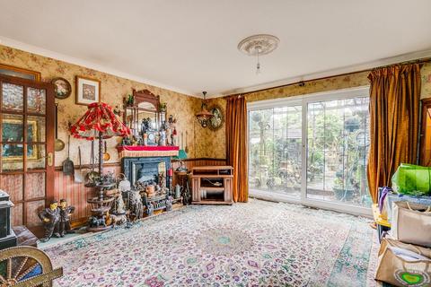 23, Tudor Court Castle Way, Feltham, TW13 7QQ