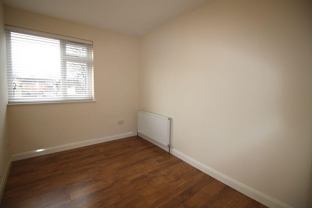 Bedroom 1 (Double)