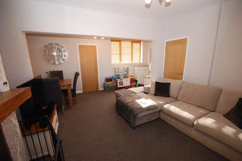 3 bedroom semi-detached house for sale - Beaufront Terrace, Jarrow