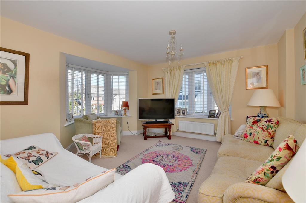 Kingfisher Drive, Crowborough, East... 4 bed detached house £650,000