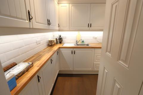 24 Grange Close, Hayes, UB3 2RU