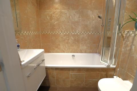 24 Grange Close, Hayes, UB3 2RU