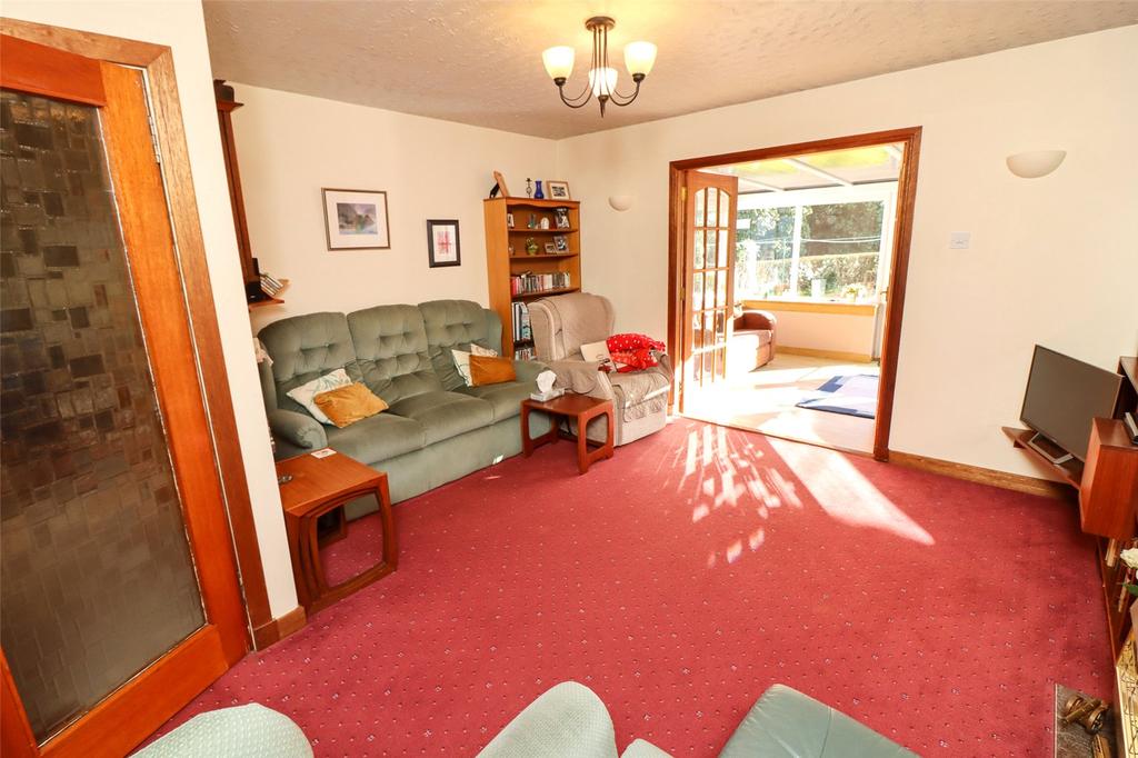 Homesteads, Stirling, FK8 3 bed bungalow £195,000
