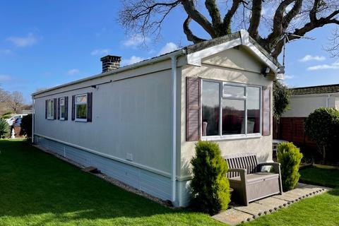 2 bedroom mobile home for sale - Lime Kiln Lane, Holbury, Southampton, Hampshire, SO45