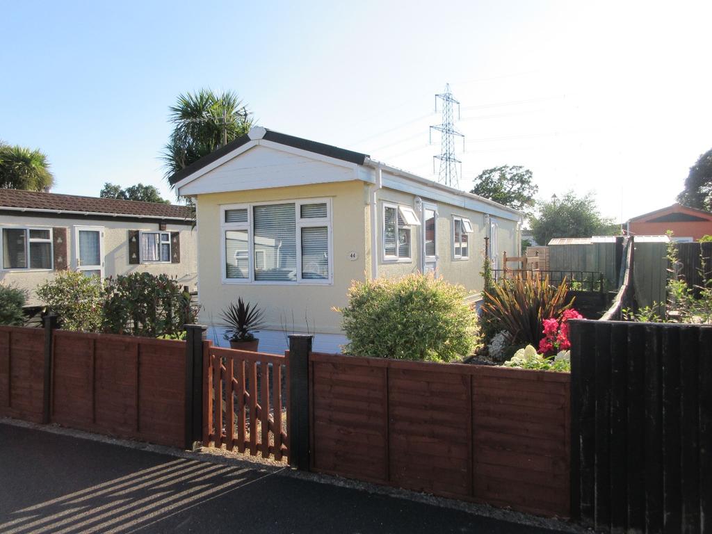 Lime Kiln Lane, Holbury, Southampton... 2 bed park home £69,950