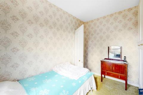 22 Windsor Road, Dagenham, RM8 3LA