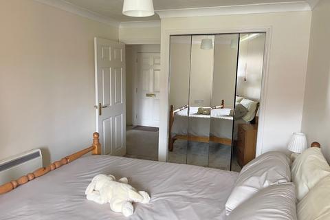 1 bedroom ground floor flat for sale - Heathlands Court, Beaulieu Road, Dibden Purlieu, Southampton, Hampshire, SO45 4BB