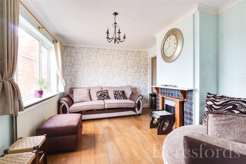 12 Stanwyck Gardens, Romford, RM3 7JU